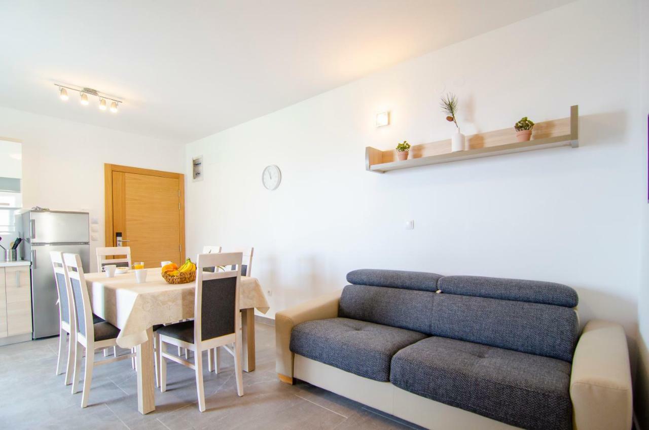 Apartments Sara 3 Bol Zewnętrze zdjęcie