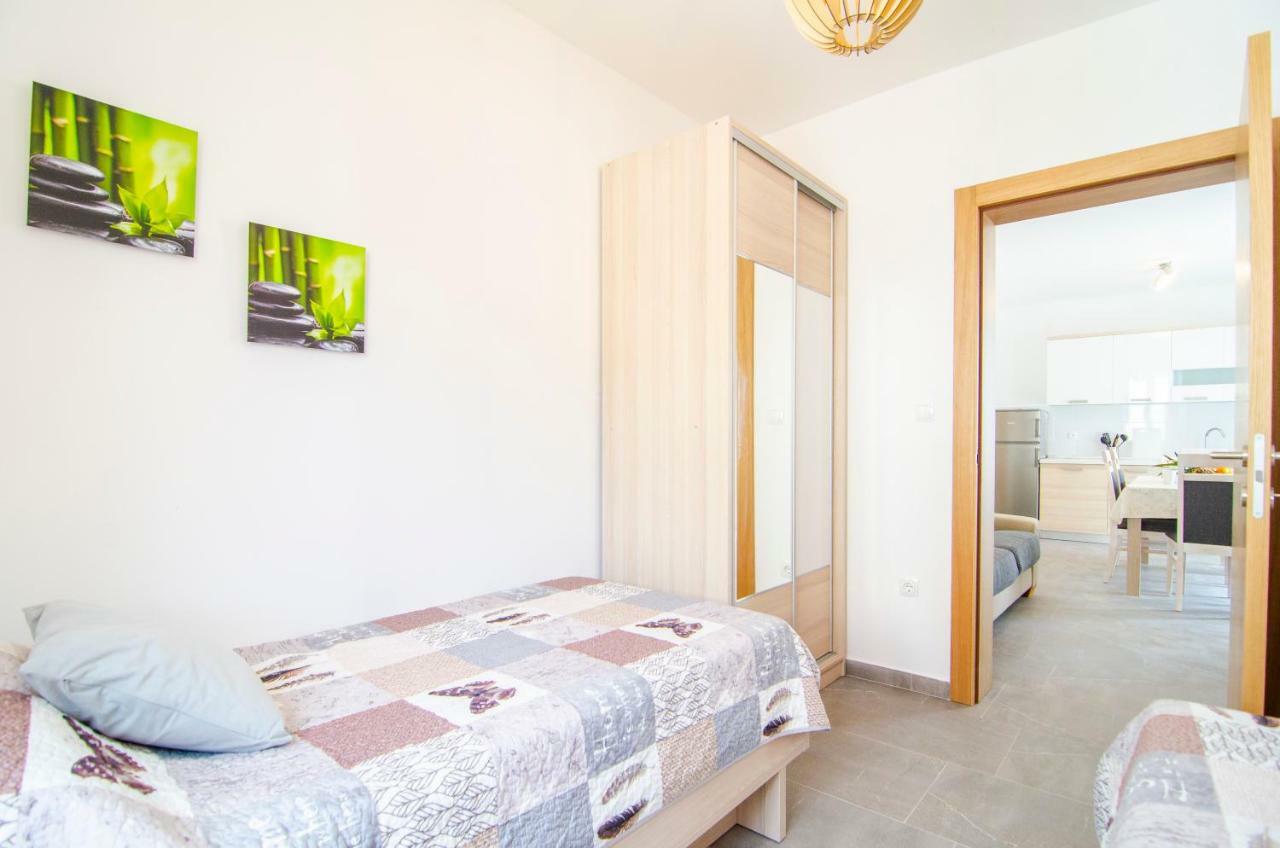 Apartments Sara 3 Bol Zewnętrze zdjęcie